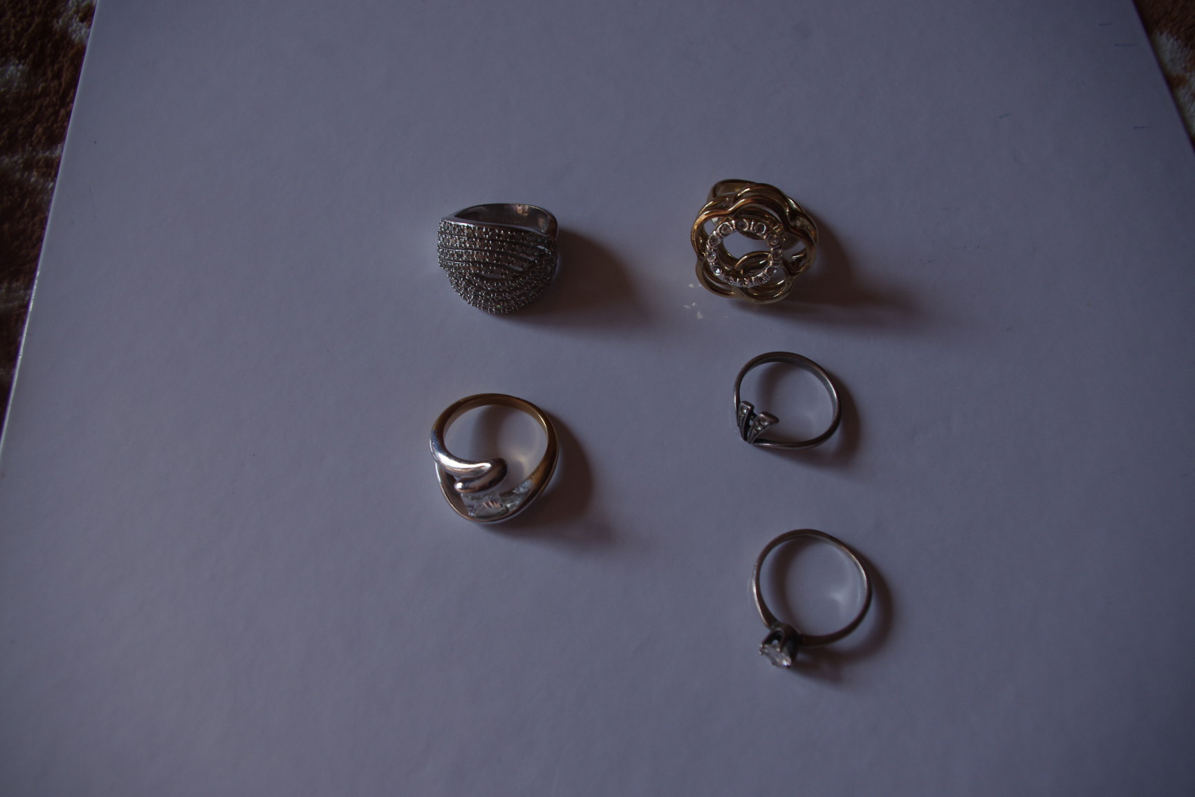 кольца по 50 . БИЖУ