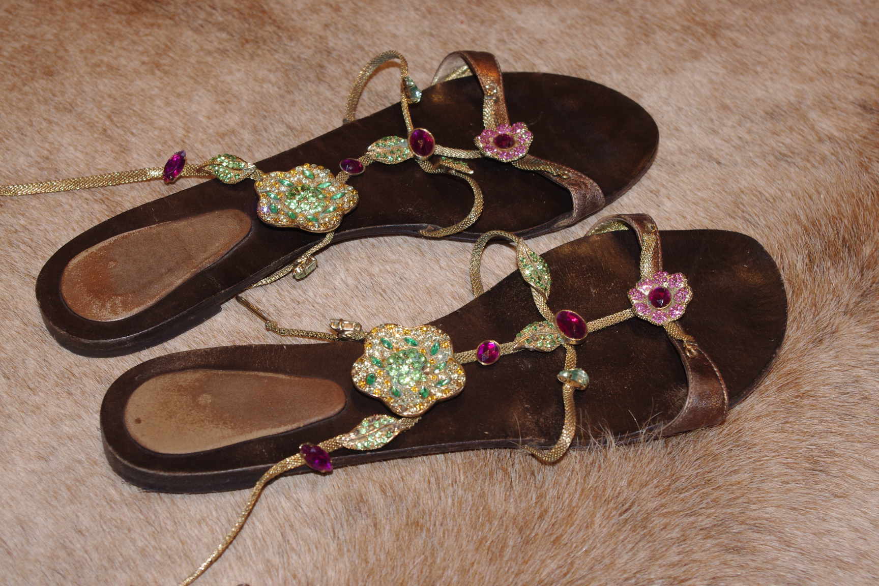 Годе с камнями-38-500. ЗАБРАЛИ