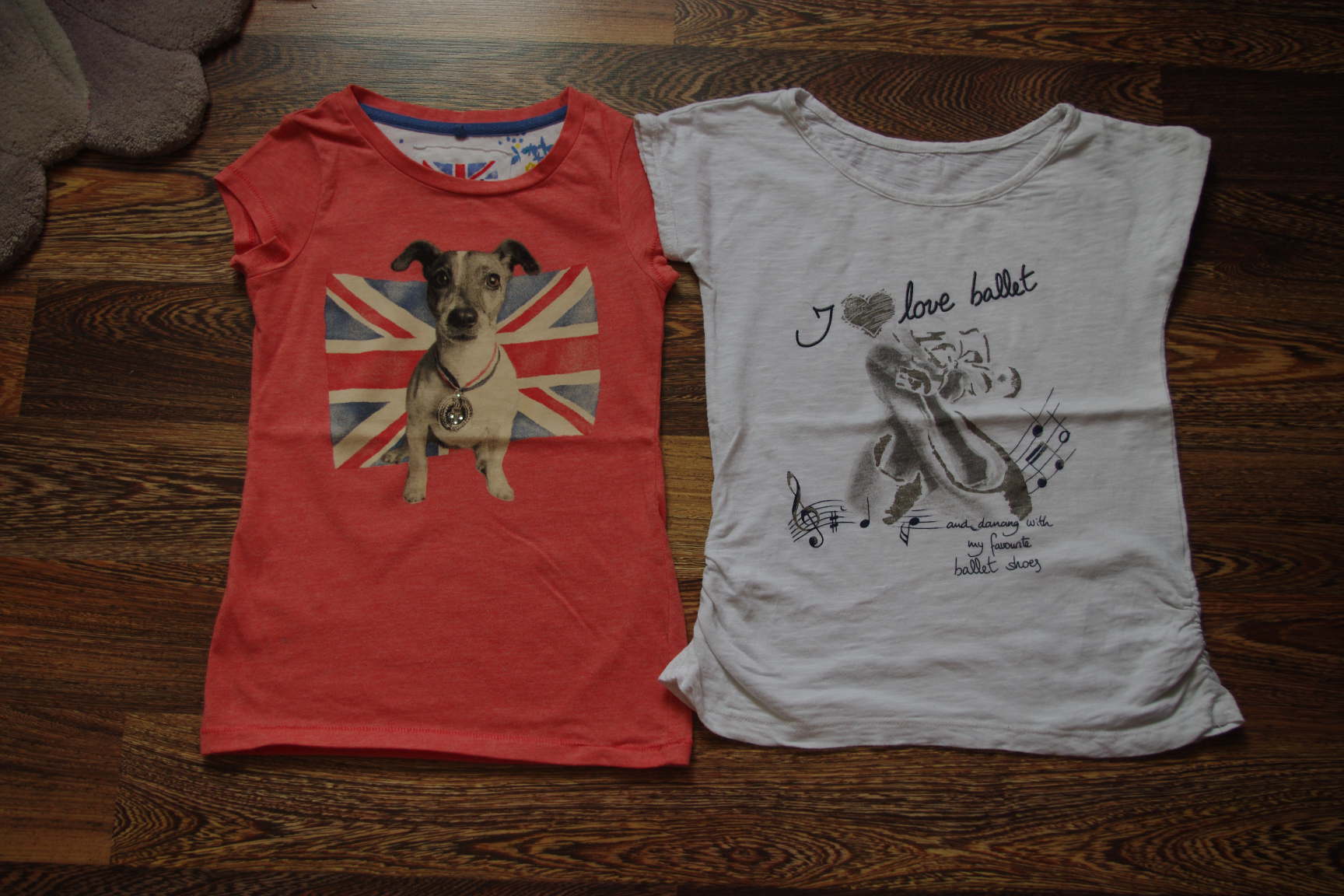 2 футболки-122-300. ЗАБРАЛИ