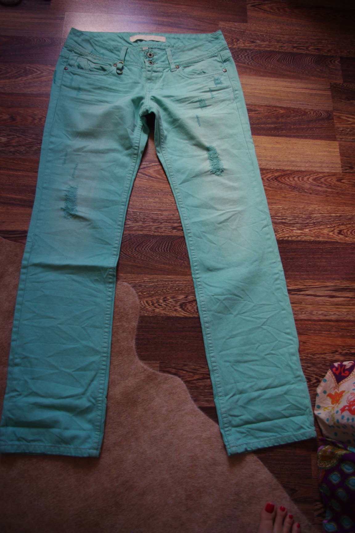 ментолове джинсы спрингфилд-48-400. КОМИССИОНКА ЖЕНСКОЕ