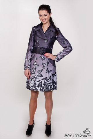 Красивый плащ р.44. Пристрой НОВОЕ взрослое