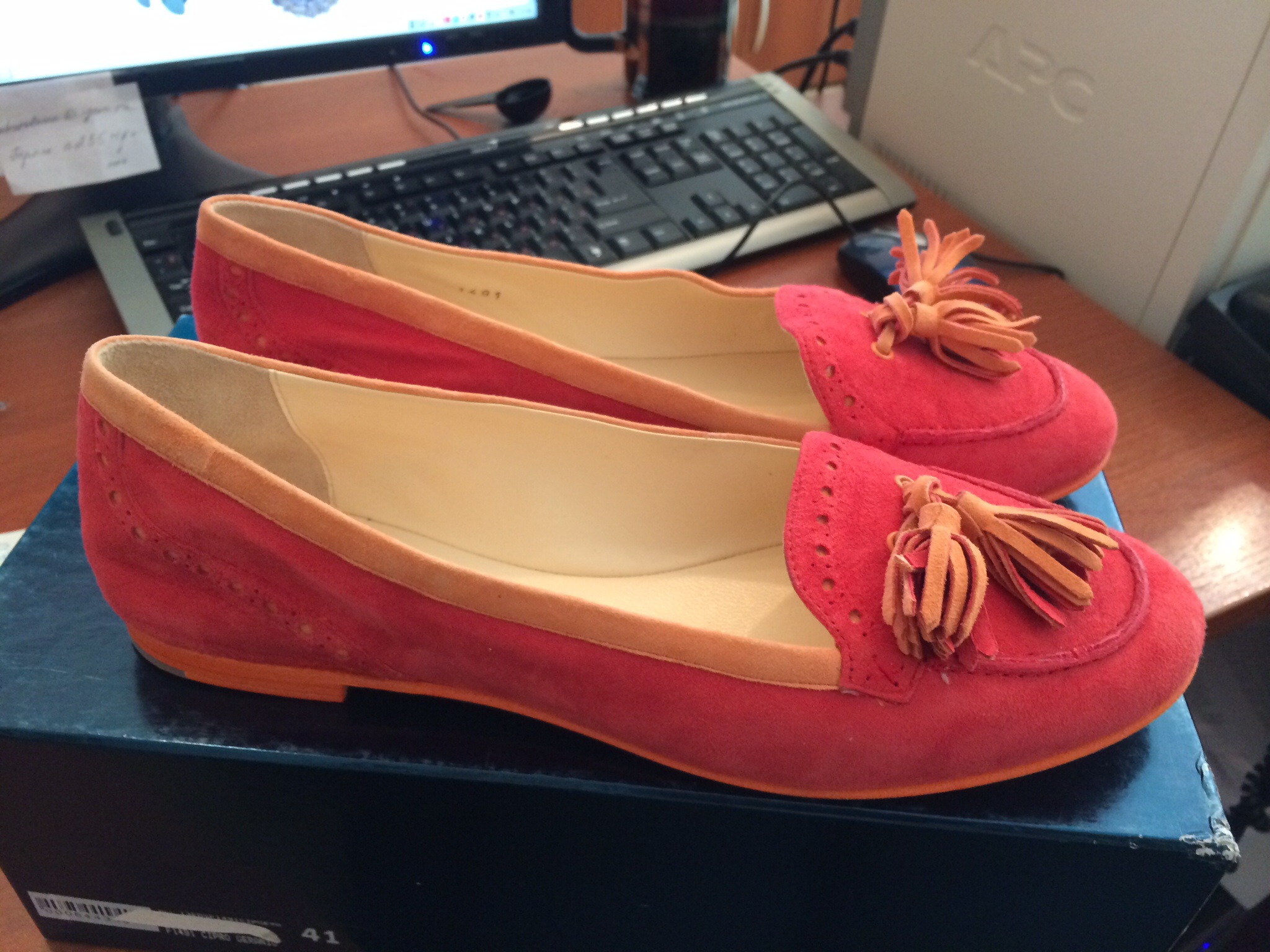 пристроено