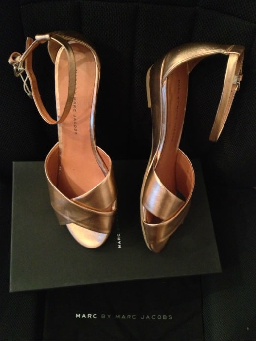 пристроено