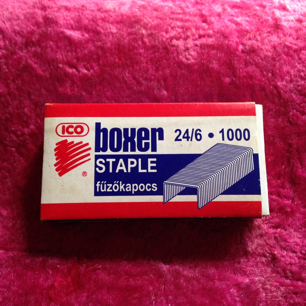 Скобы. Канцтовары