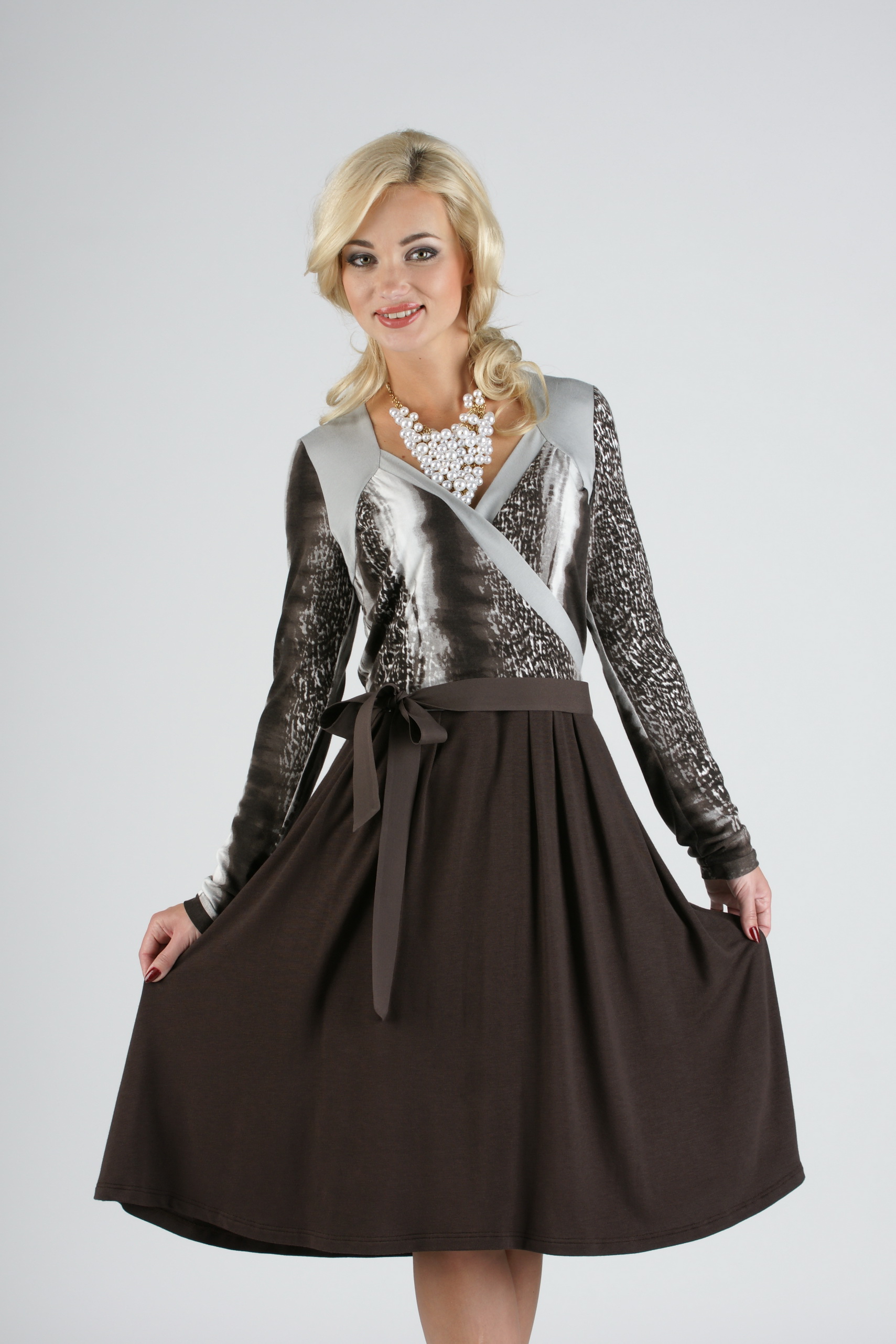 ОЛЬ*ГА МЕЛЮ*КОВА