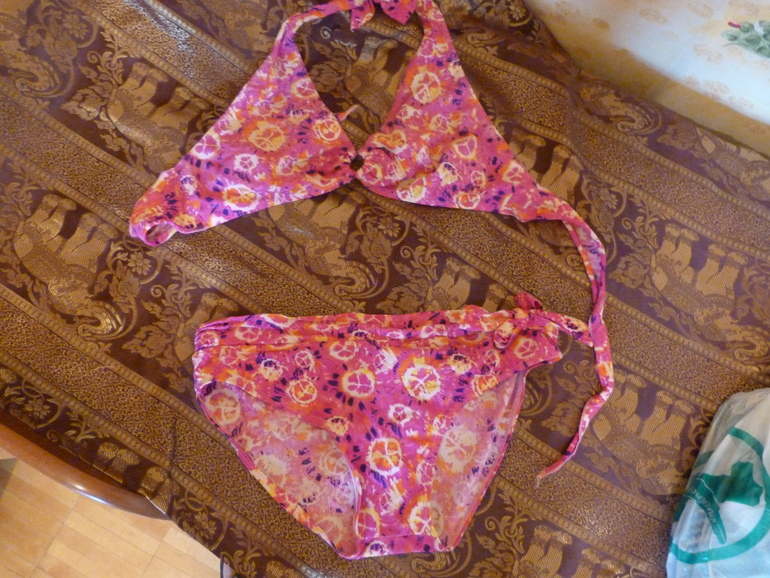 р.48-50. отдам к покупке(обмену)