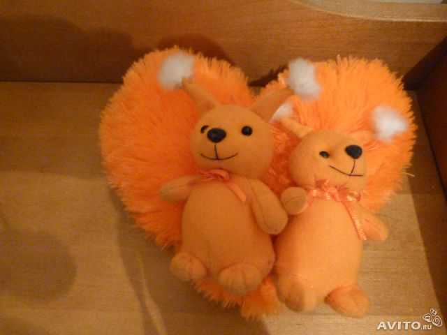 белочки на сердце 200р. Мягкие игрушки