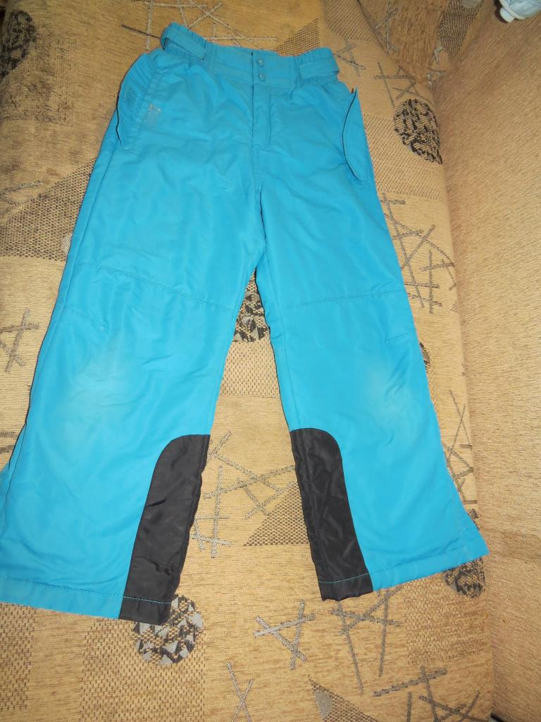 Детские куртки и комбезы