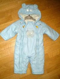 На мальчика и унисекс  9-12 мес. 