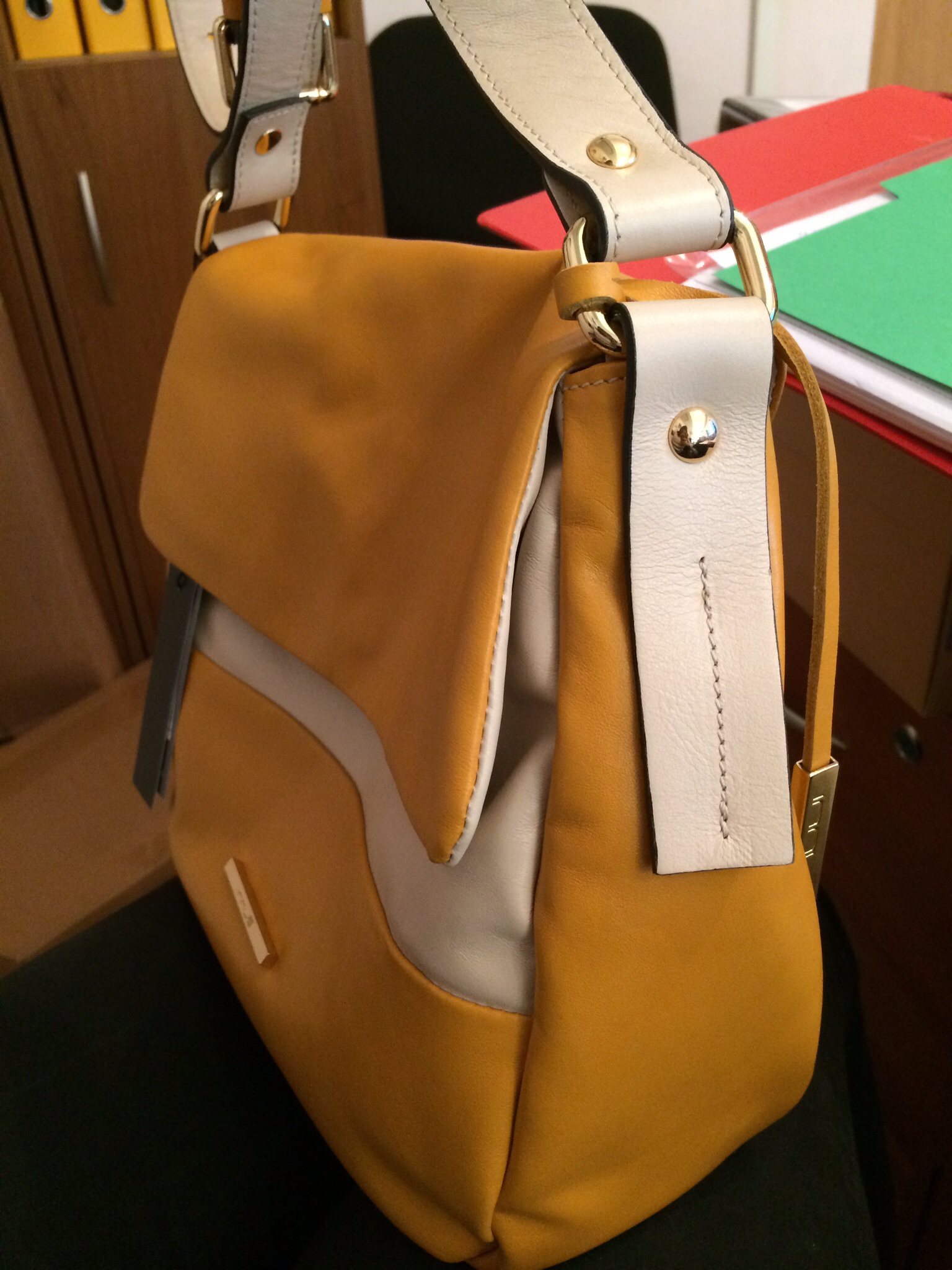 пристроено