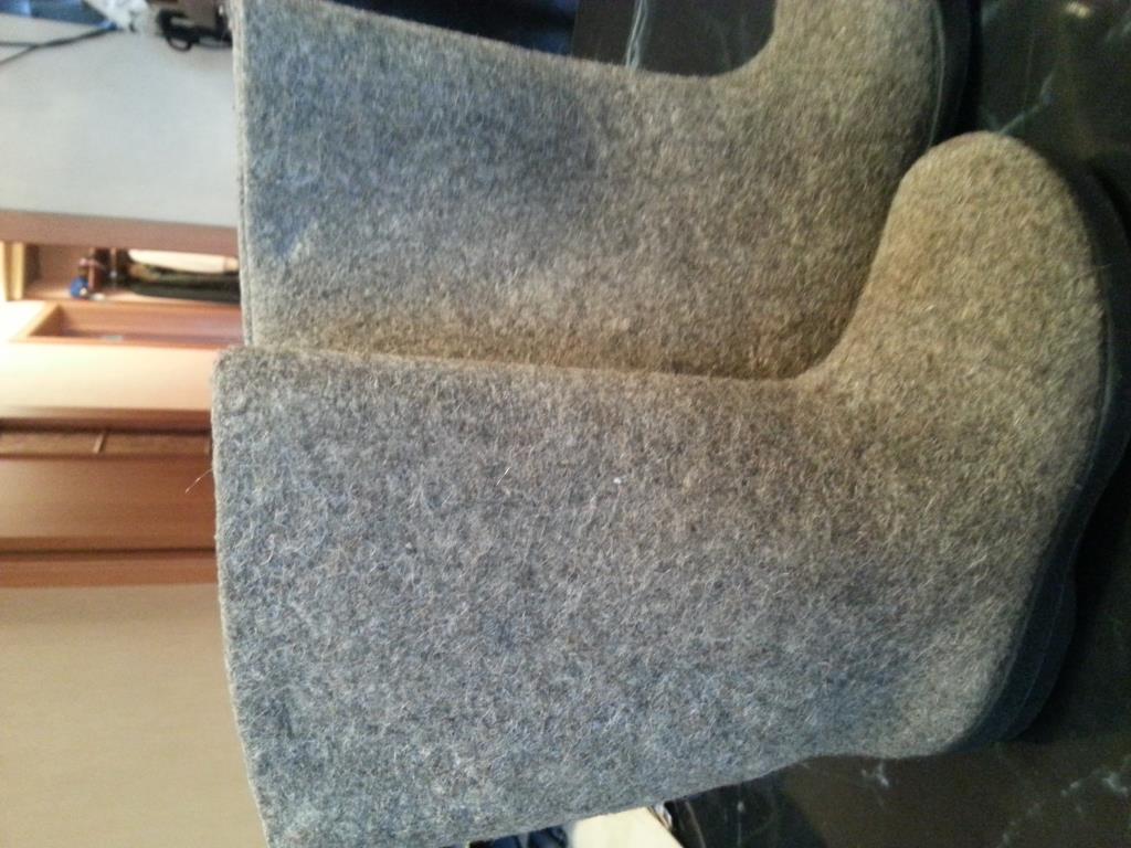 Валенки новые 22 см. Детская обувь