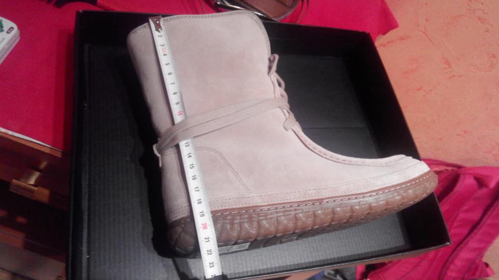 Clarks Moray Cute w Suede. Clarks успешно носится))