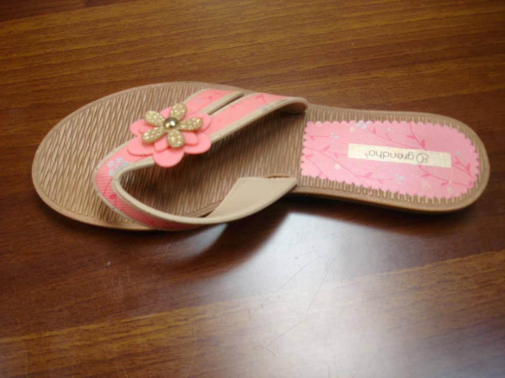 продам для девочки б/у мало совсем