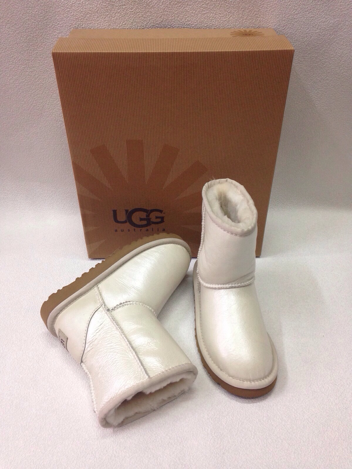 КЛАССИК ТОЛЛ перламутровые облив детские и женские. UGG сезон осень/зима 2015/2016