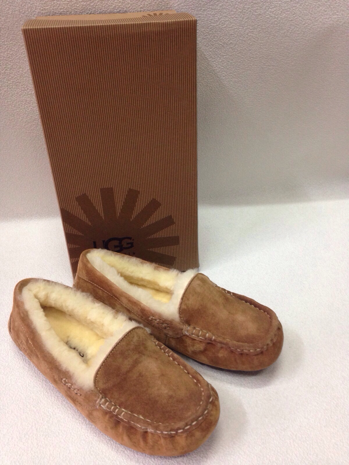 МАКАСЫ женские орех. UGG сезон осень/зима 2015/2016