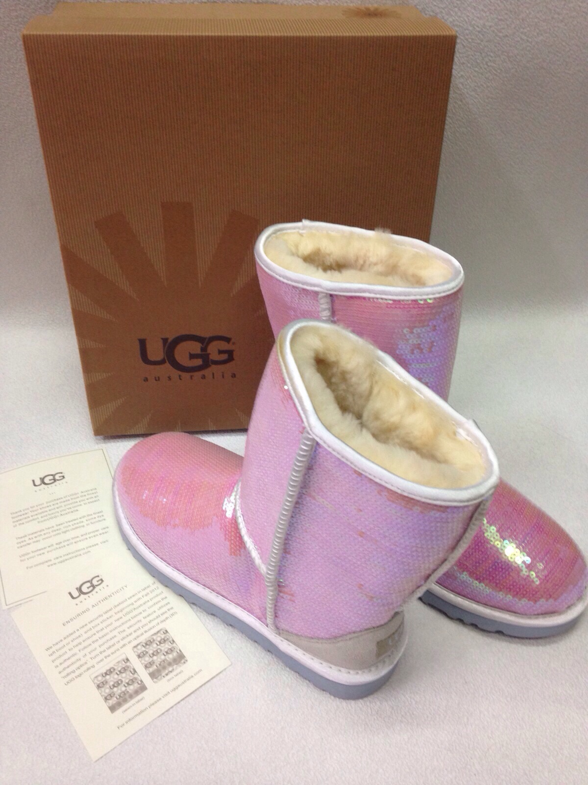 ПАЙЕТКИ лунные. UGG сезон осень/зима 2015/2016