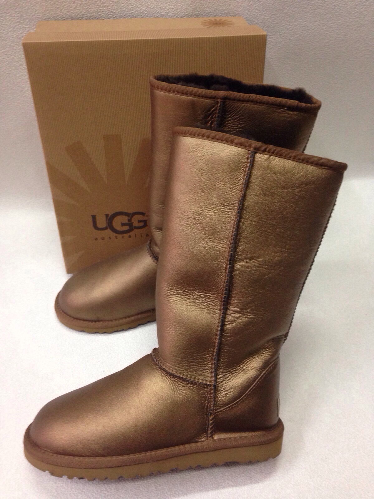 UGG коричневые