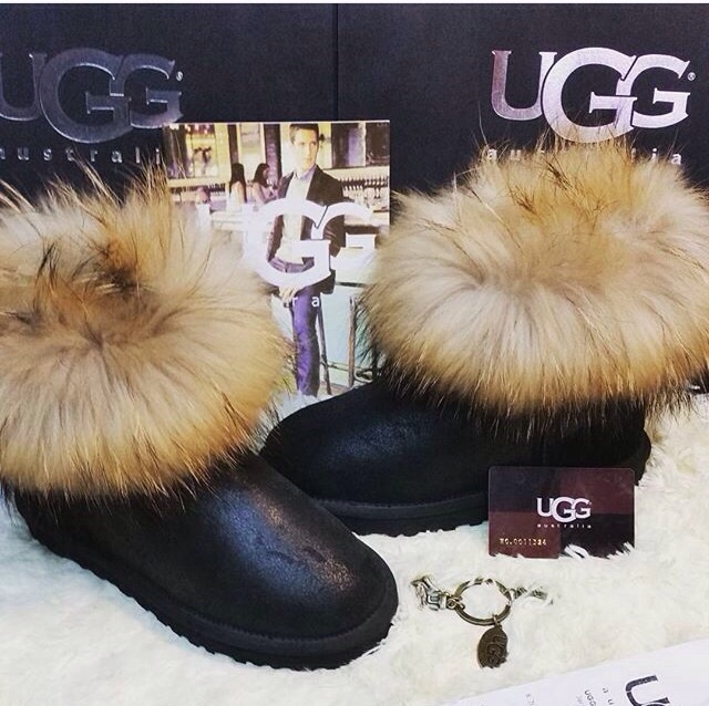 ЛИСА-черные лазерные. UGG сезон осень/зима 2015/2016
