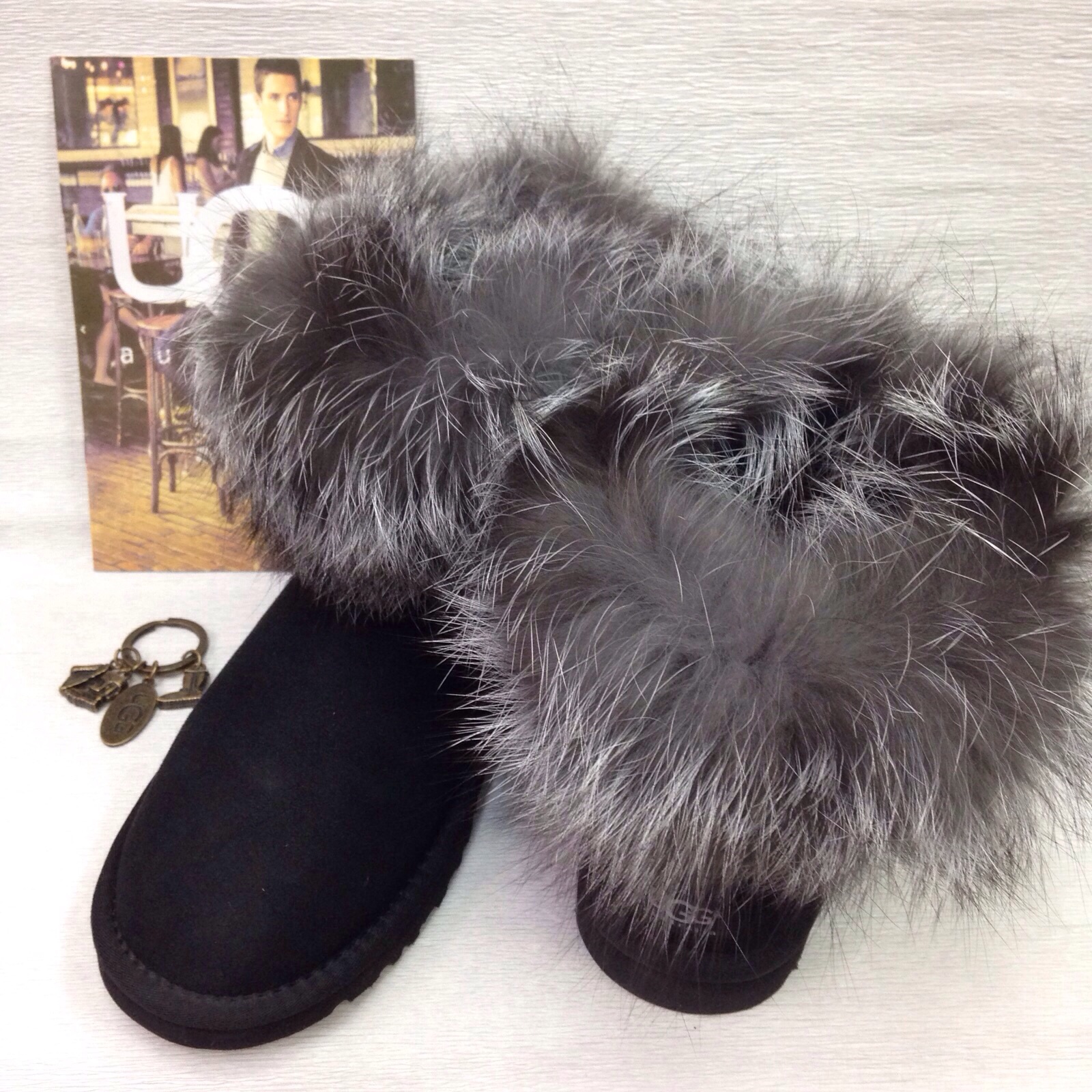 ЛИСА-ЧЕРНОБУРКА-черные. UGG сезон осень/зима 2015/2016