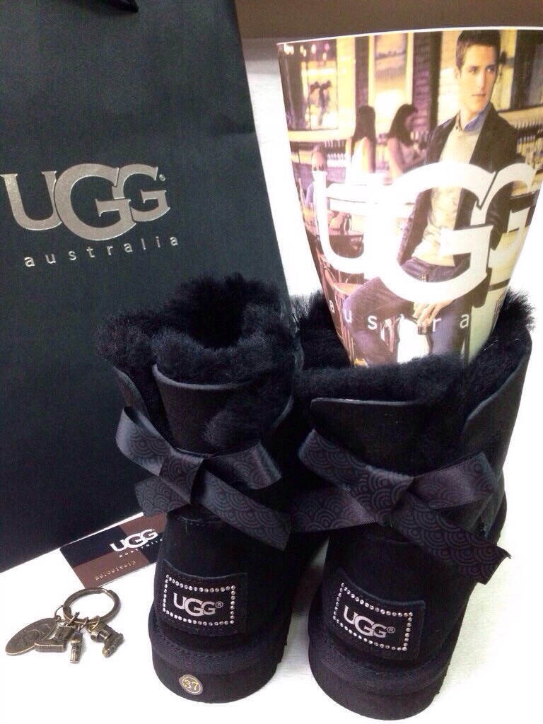 БАНТИК сваровски. UGG сезон осень/зима 2015/2016
