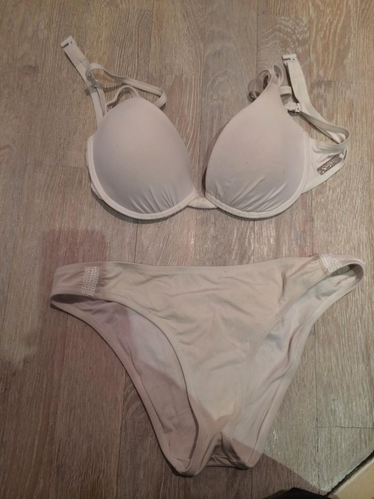 купальник р44. я-Отдала с 01.06.2019