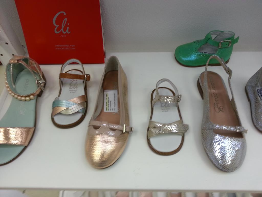 Eli золотые босоножки Разм 37. Пристрой обуви