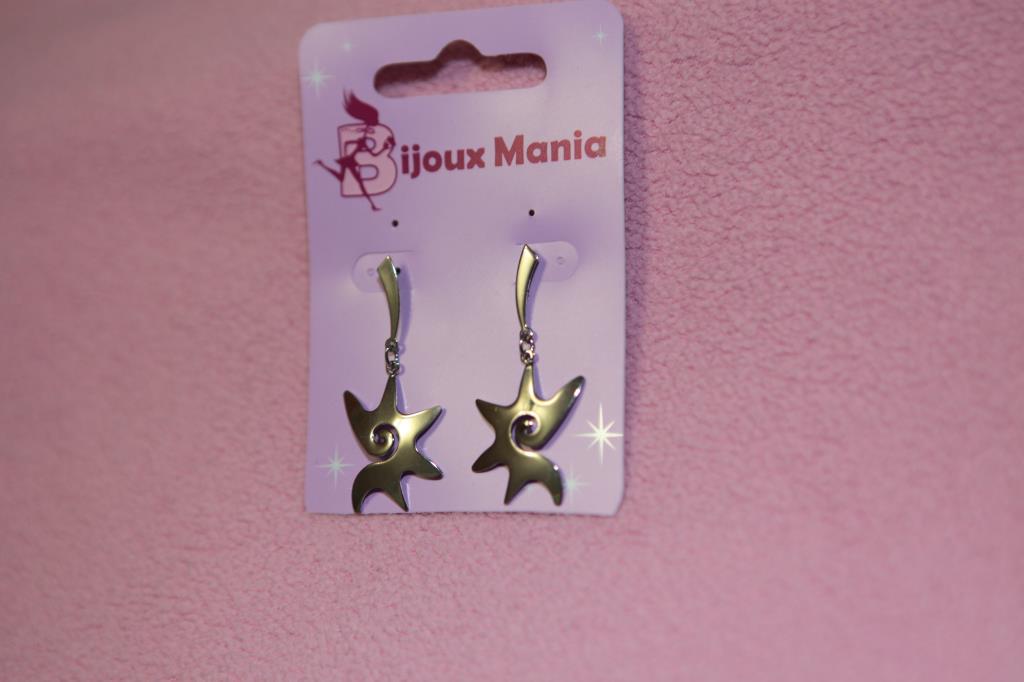 Новые серьги-звезда. Бижутерия