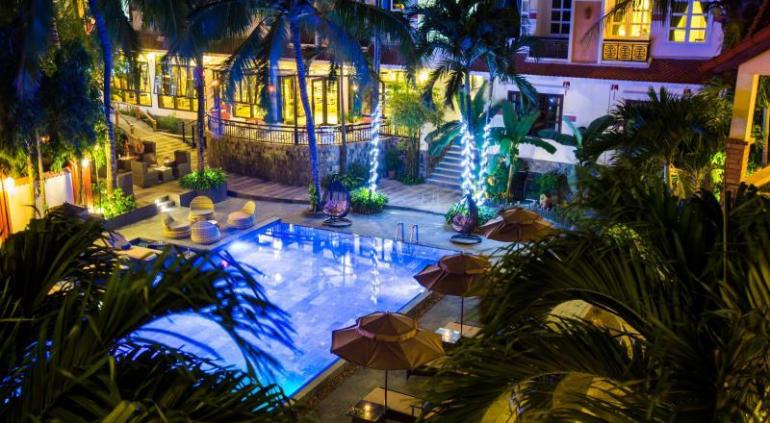 Mercure Hoi An Royal Hotel. 