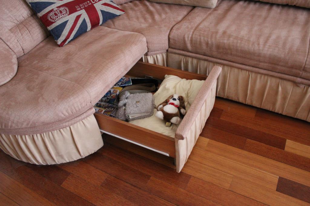 пристроено