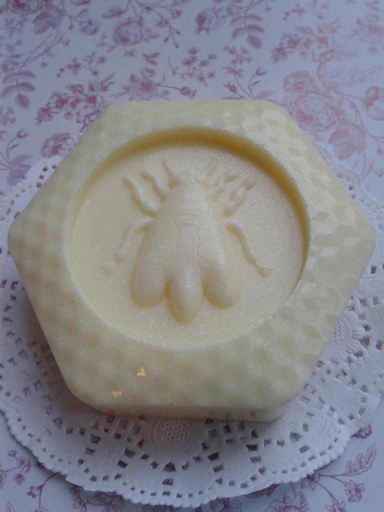 Мыло с добавлением меда. Мои рукоделки для обмена