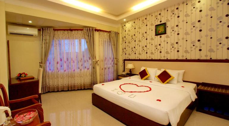 Luxury Nha Trang Hotel. 