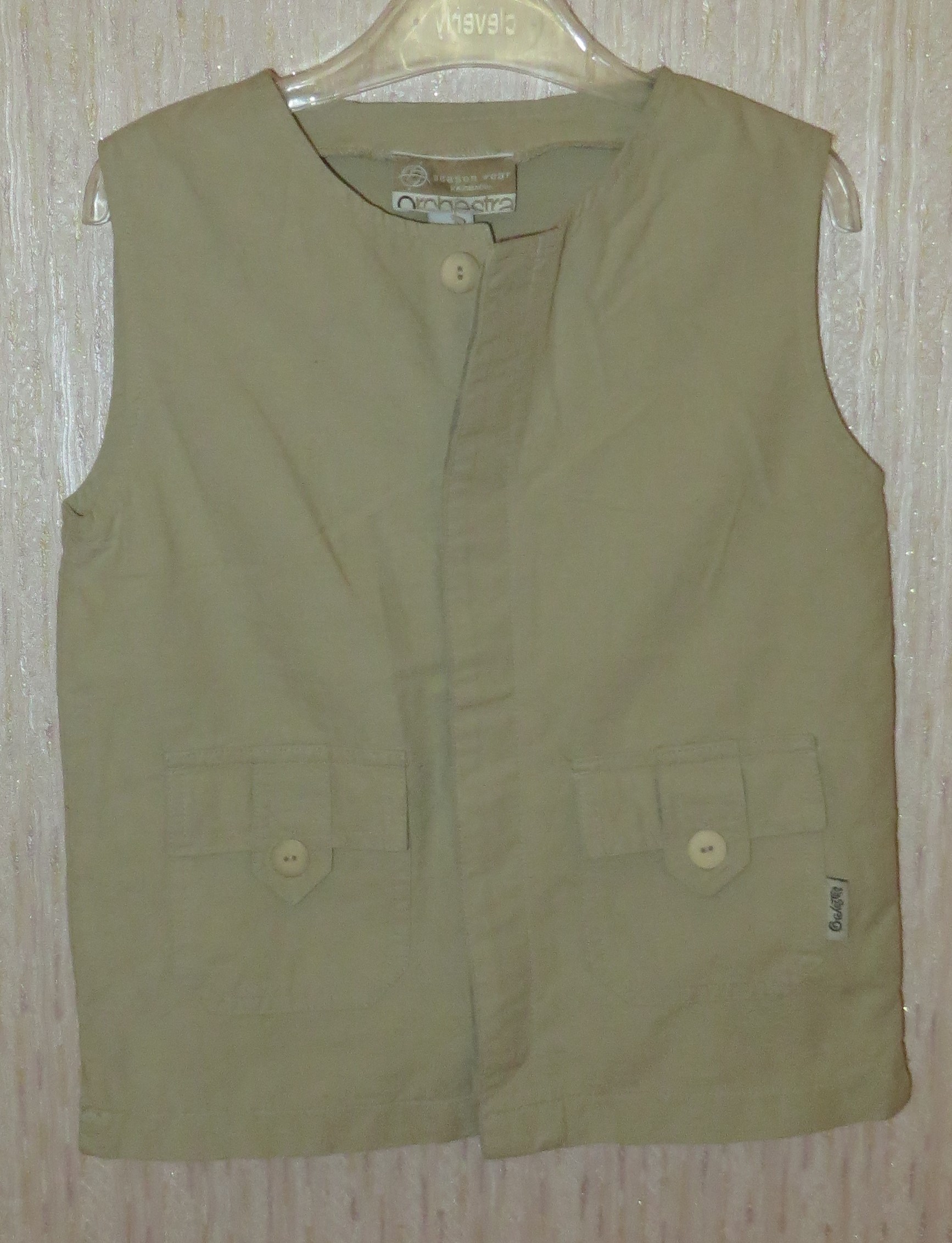 Жилет Оrсhесtrа(Франция) 6 лет,  250 р. Распродажа 250 руб! В НАЛИЧИИ