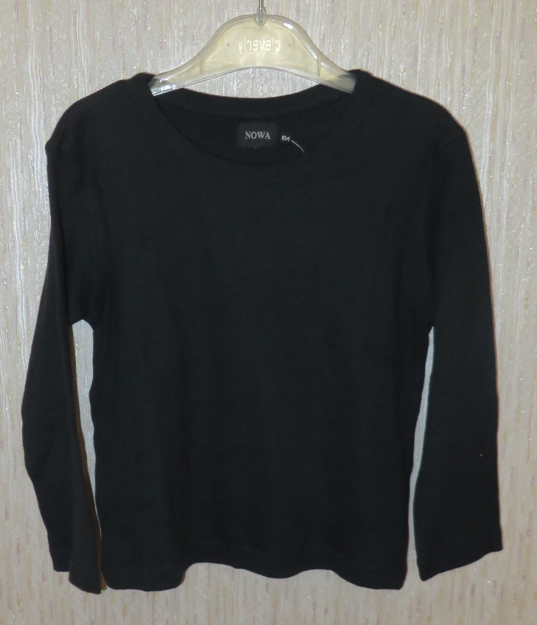 Футболка с длинным рукавом д/м 104 см 100 руб. Распродажа 250 руб! В НАЛИЧИИ