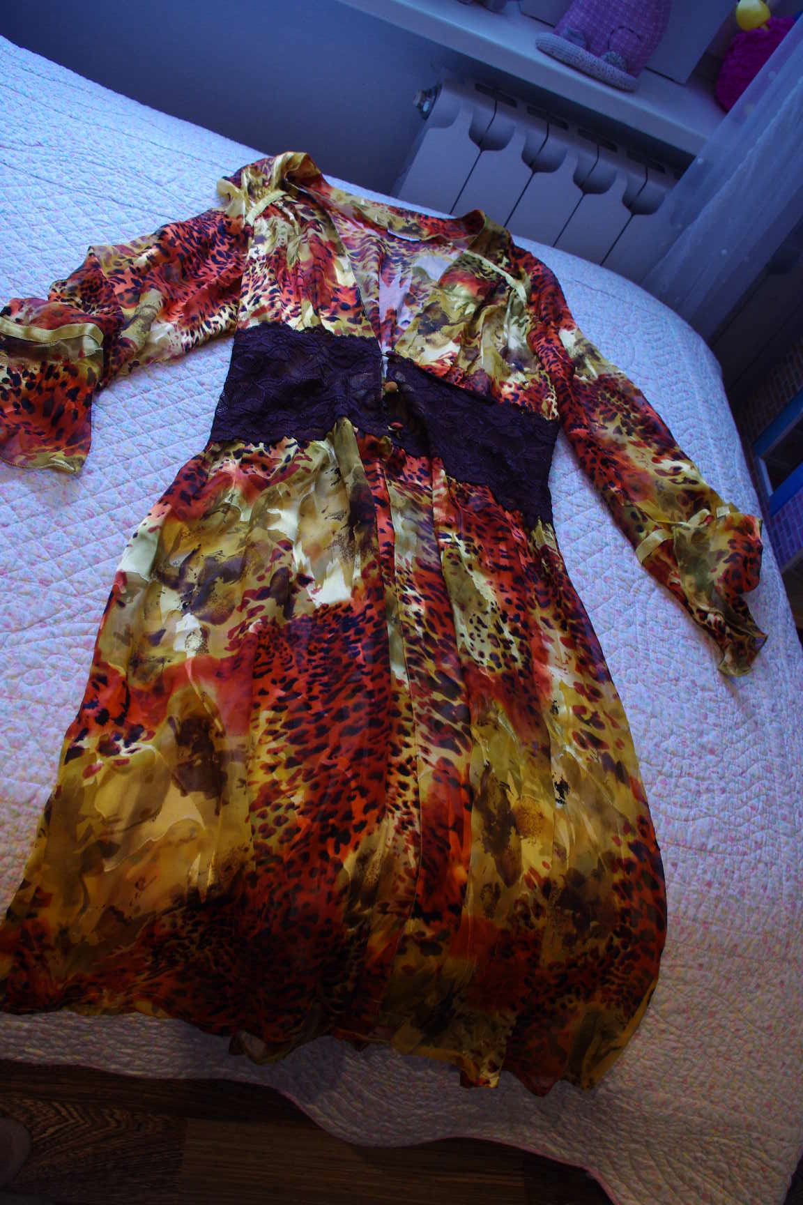 шелковый халатик-С/м-400. ЗАБРАЛИ