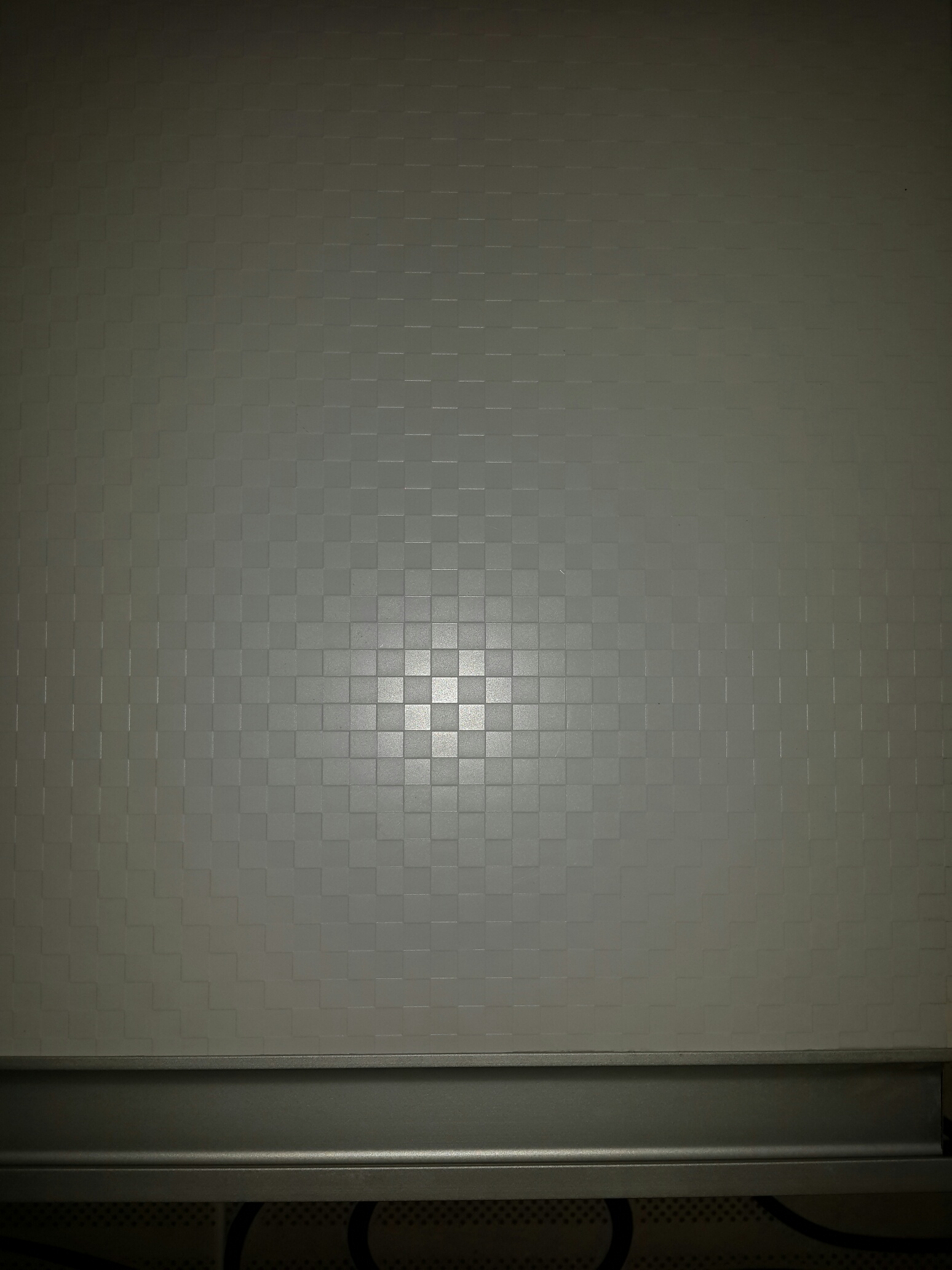 такая текстура на шкафчике . наш дом ремонт 2015 маленький душ в спальне