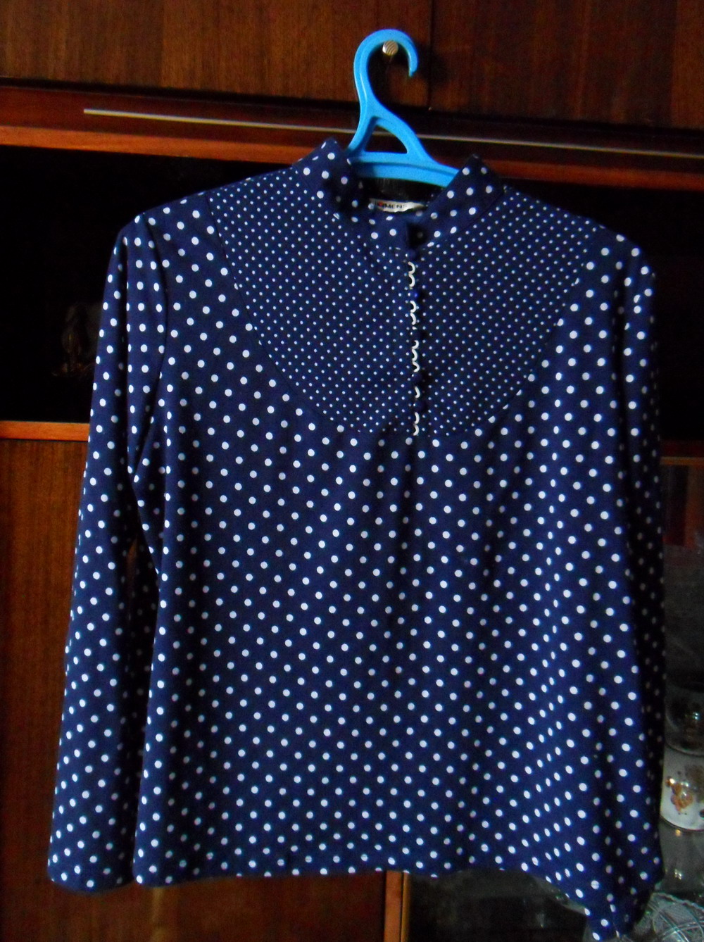 Ширина по груди 57см, хлопок. Отдам женское размер 58-60