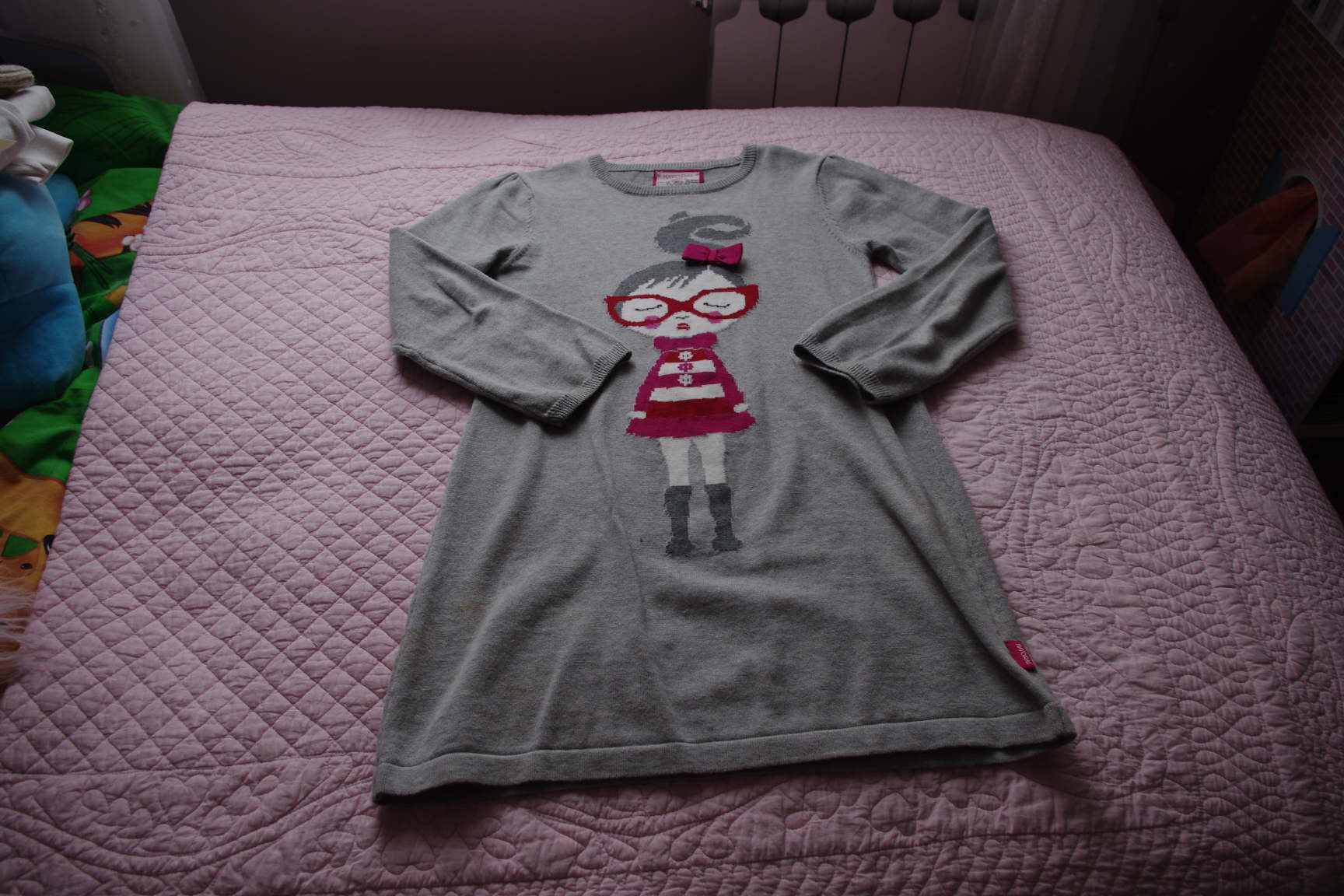 128-платье с девочкой-350. ЗАБРАЛИ