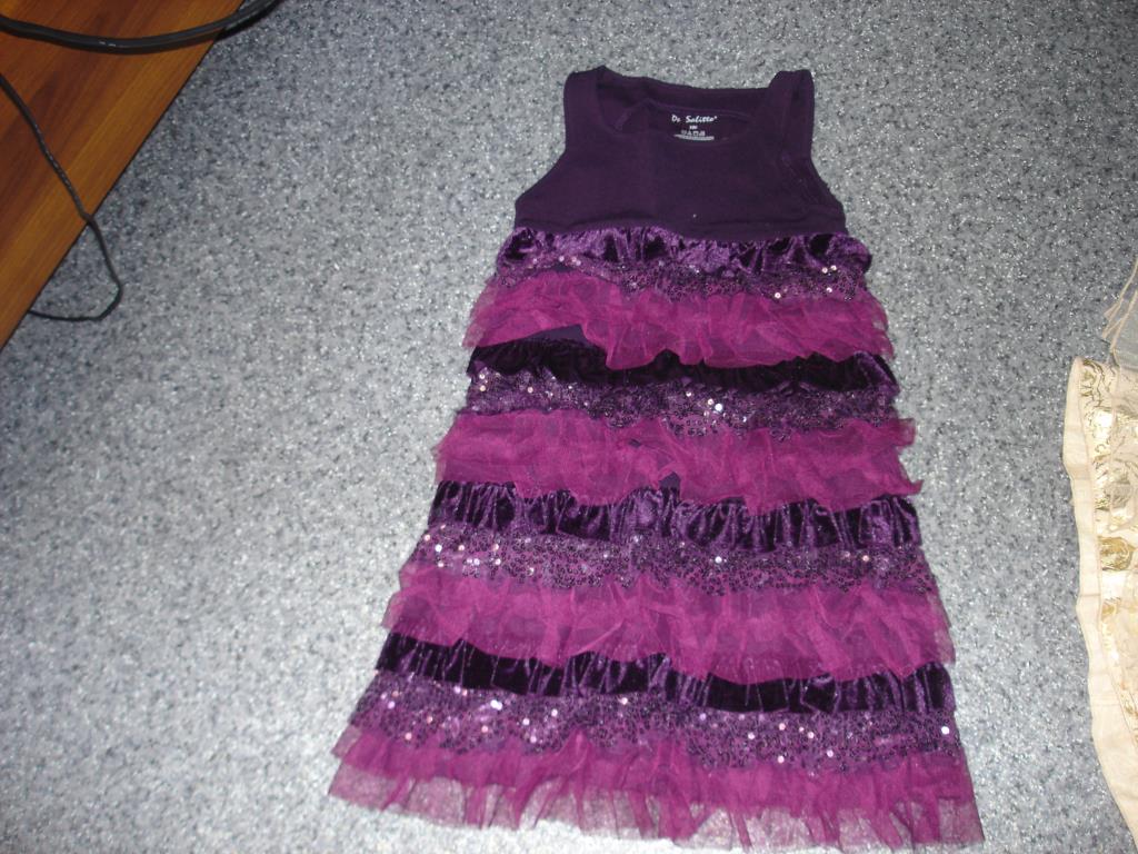 продам для девочки б/у мало совсем