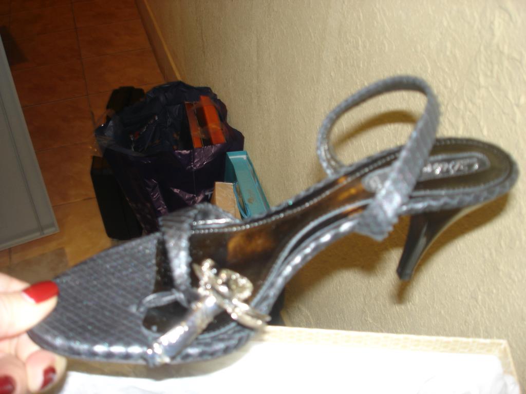 ПРИСТРОЙ взрослой обуви--ТОЛЬКО НОВОЕ