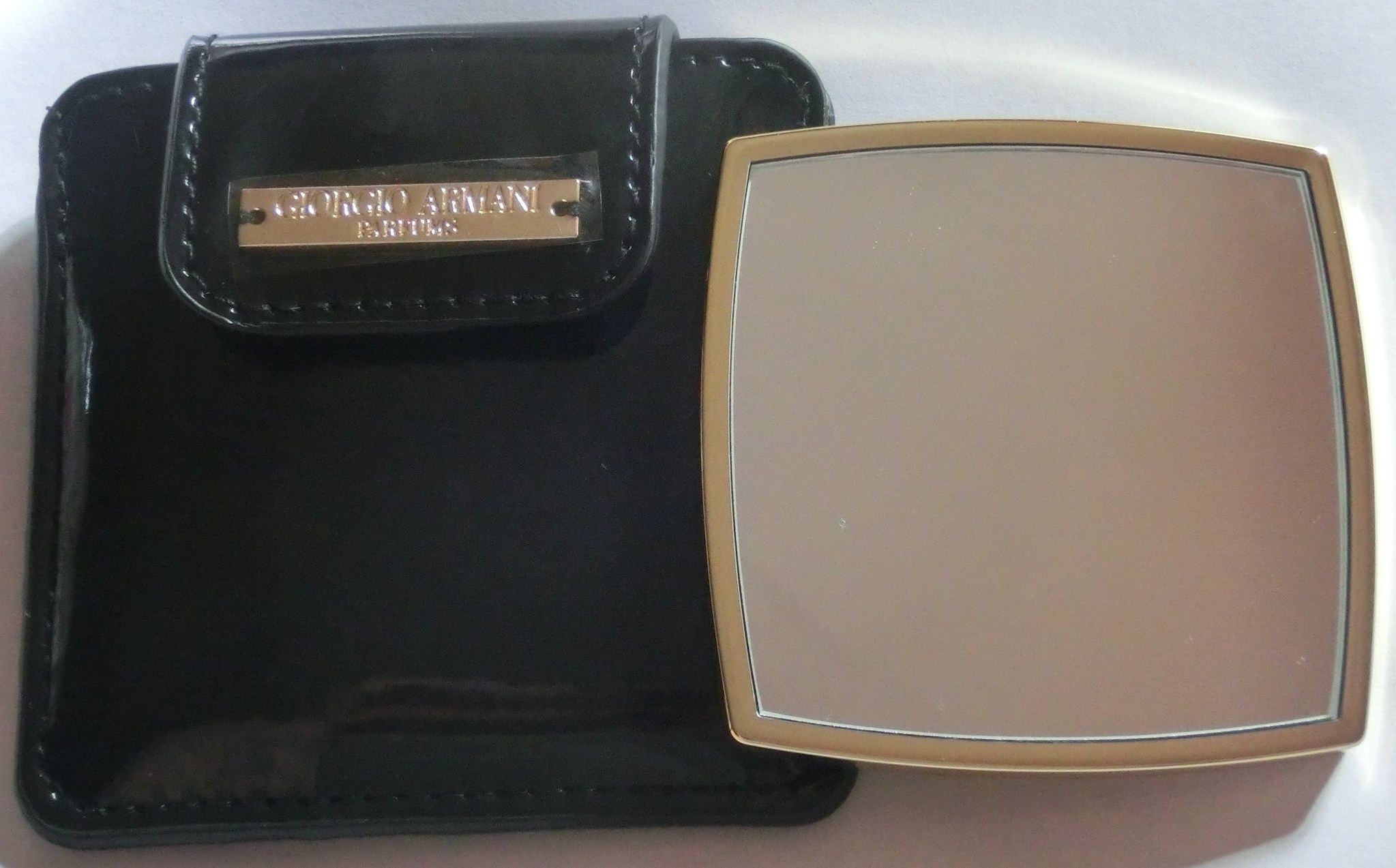 зеркало ARMANI. Мужские наборы...