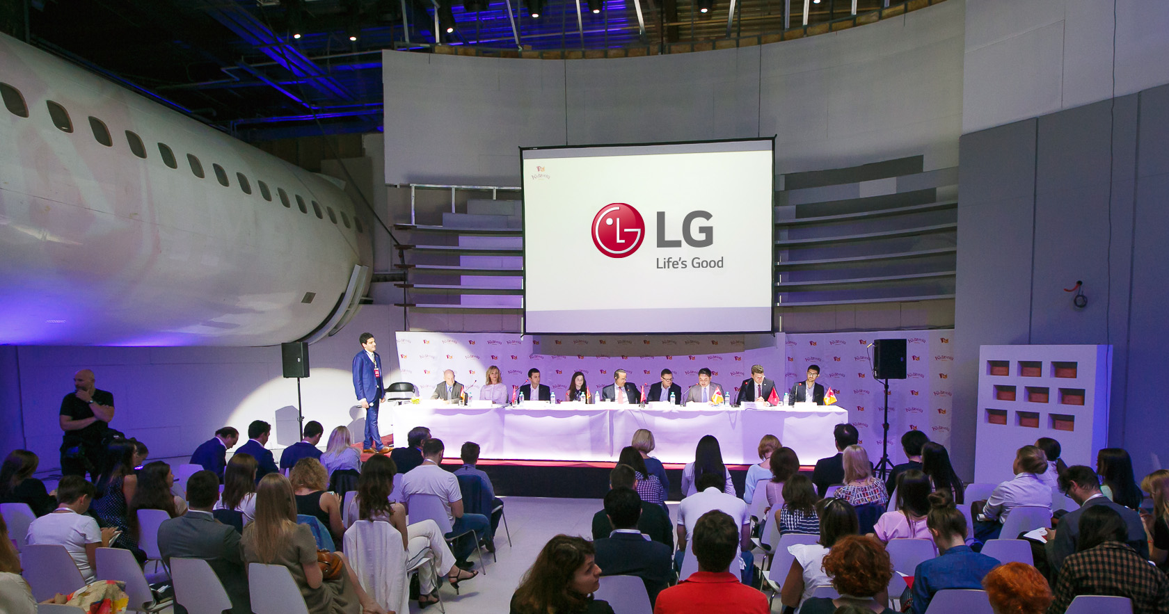 Lg group