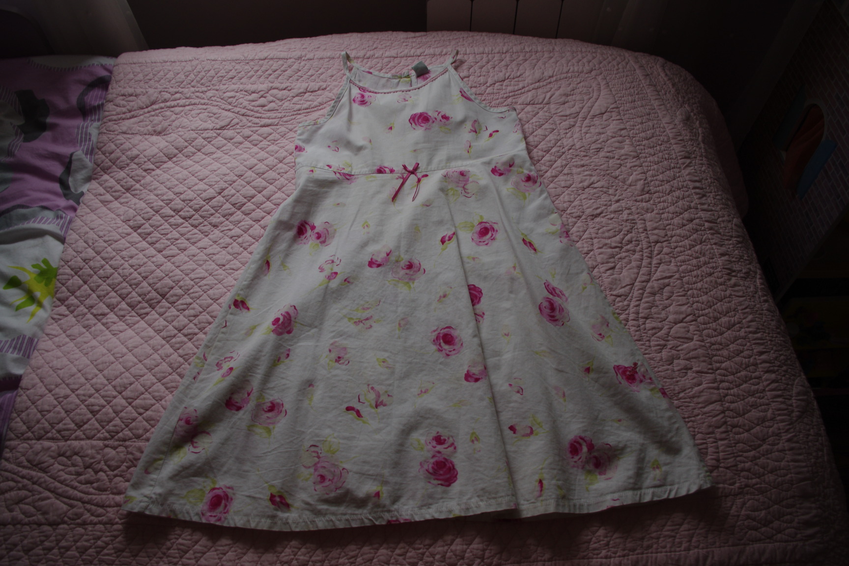 нежное платье с цветами-122-300. ЗАБРАЛИ