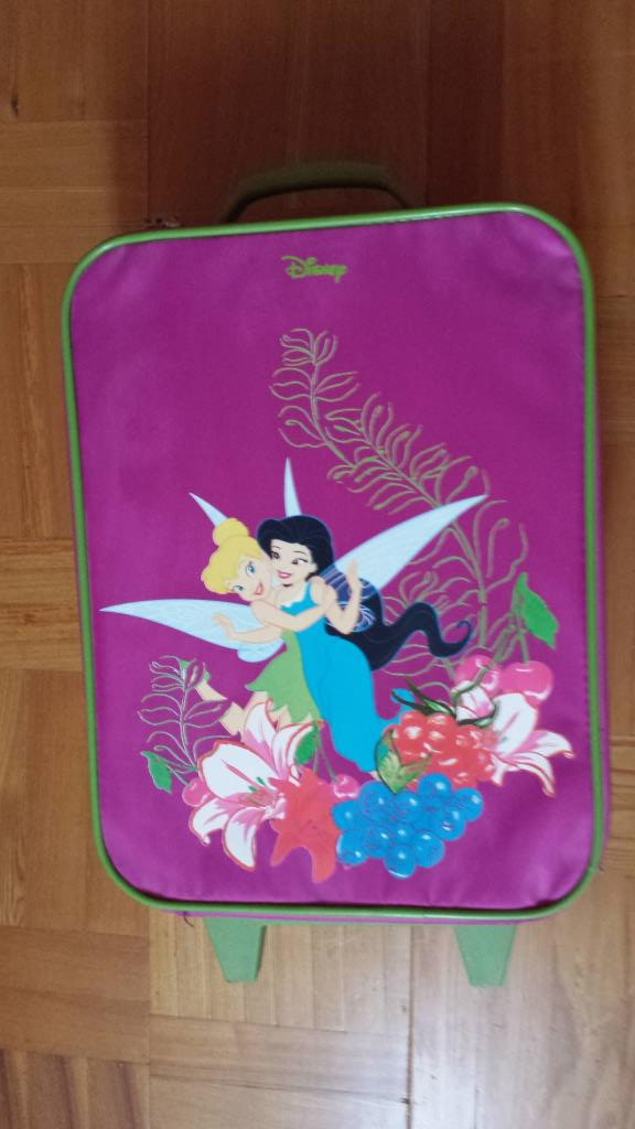 детский чемодан новый 1500р. продам (торг уместен)