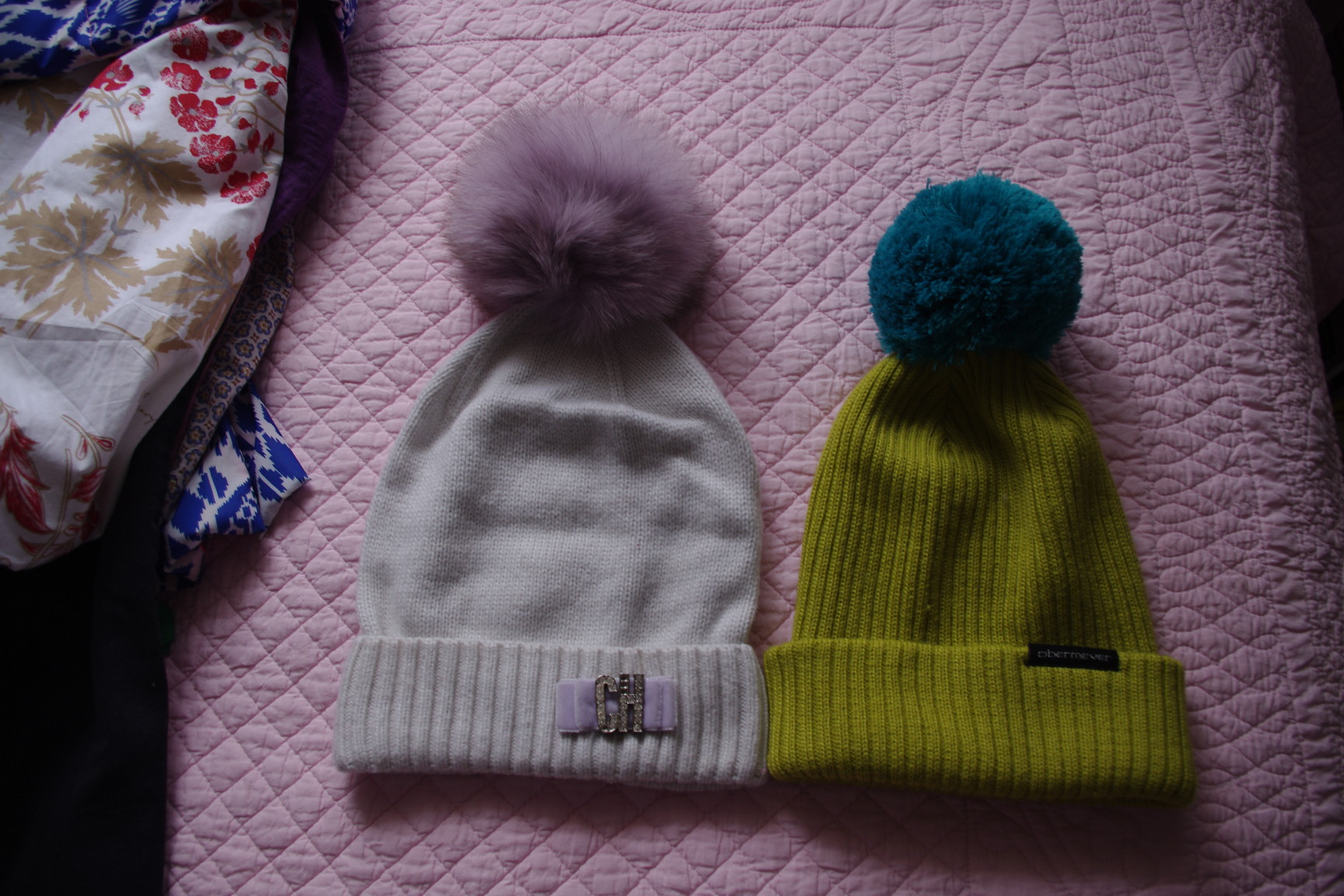 шапки размер свободный-от 200. ЗАБРАЛИ