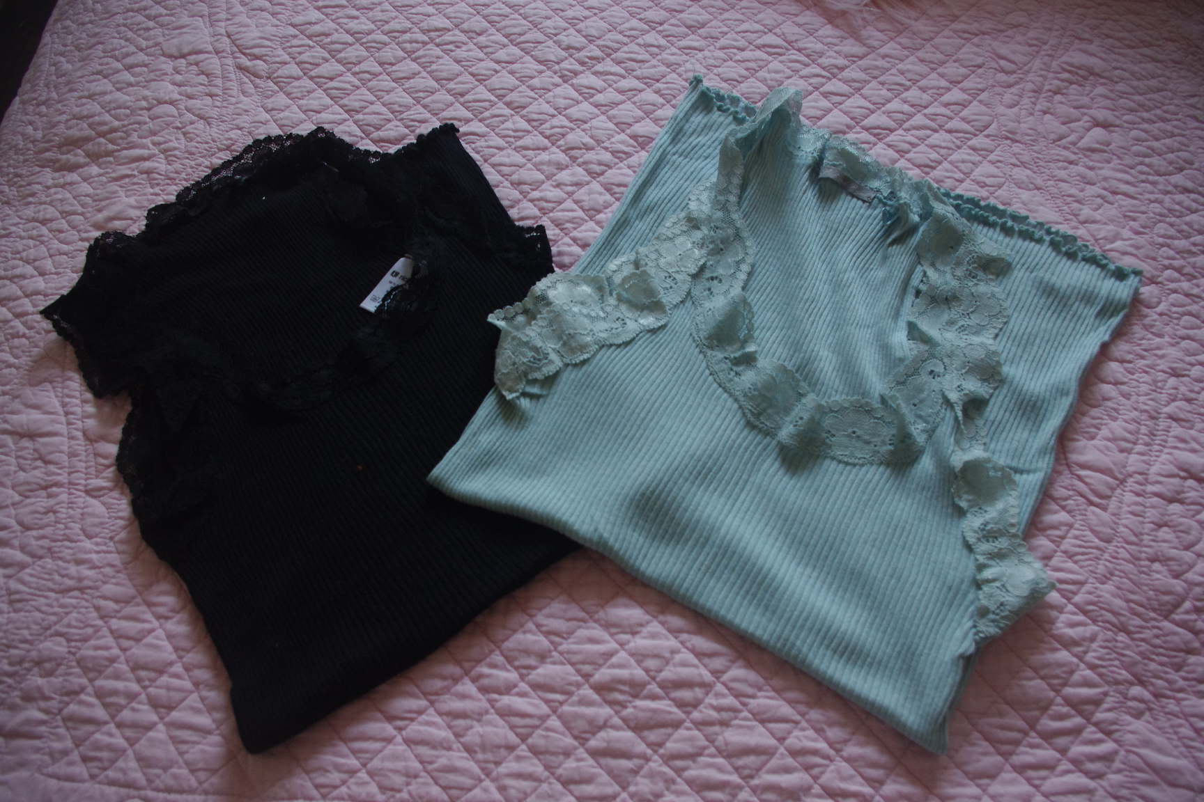 Рич енд Ройал маечки черная и ментоловая-с-по 700. ЗАБРАЛИ