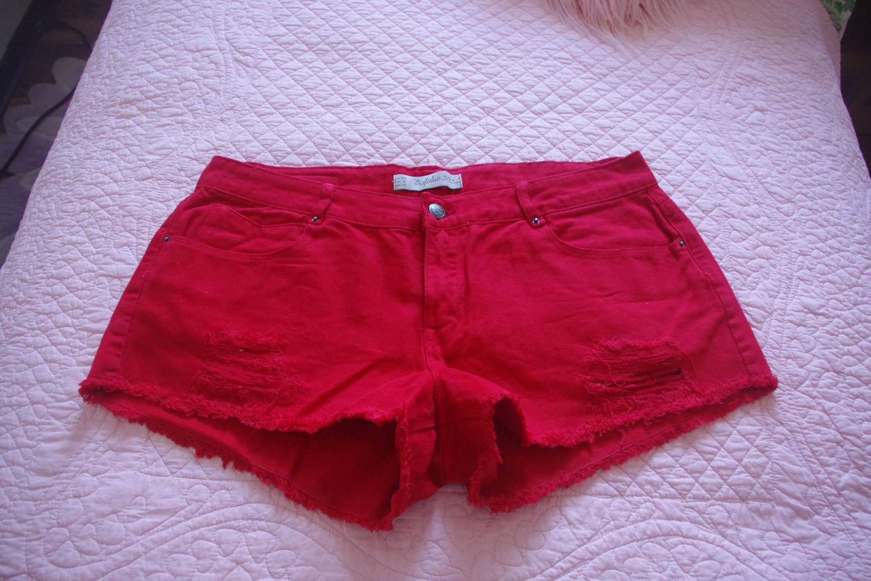 зара красные шорты-48-400. КОМИССИОНКА ЖЕНСКОЕ