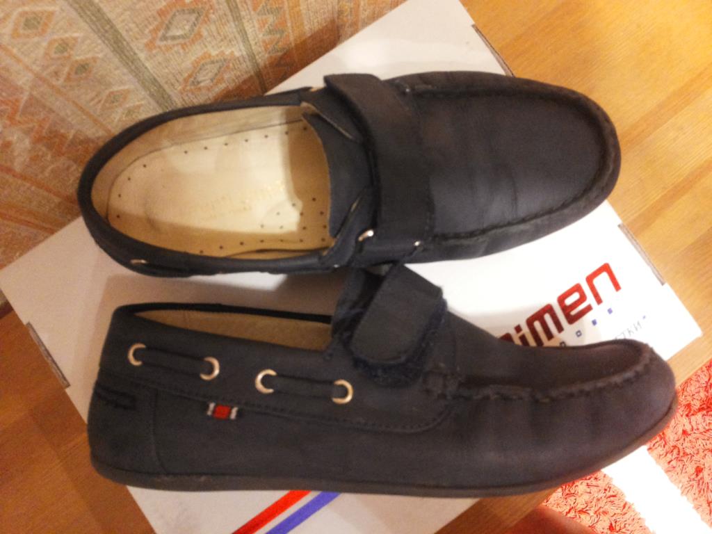 Макасины р. 35 на 34.. отложено