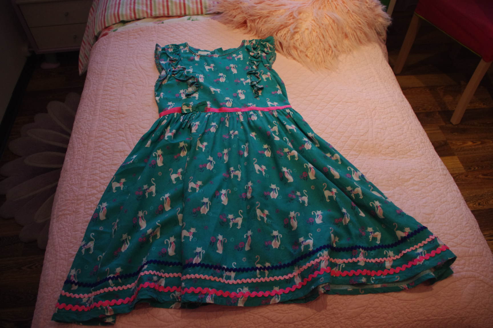 Moonsoon  офигительное платье с кошечками-140-600. ЗАБРАЛИ