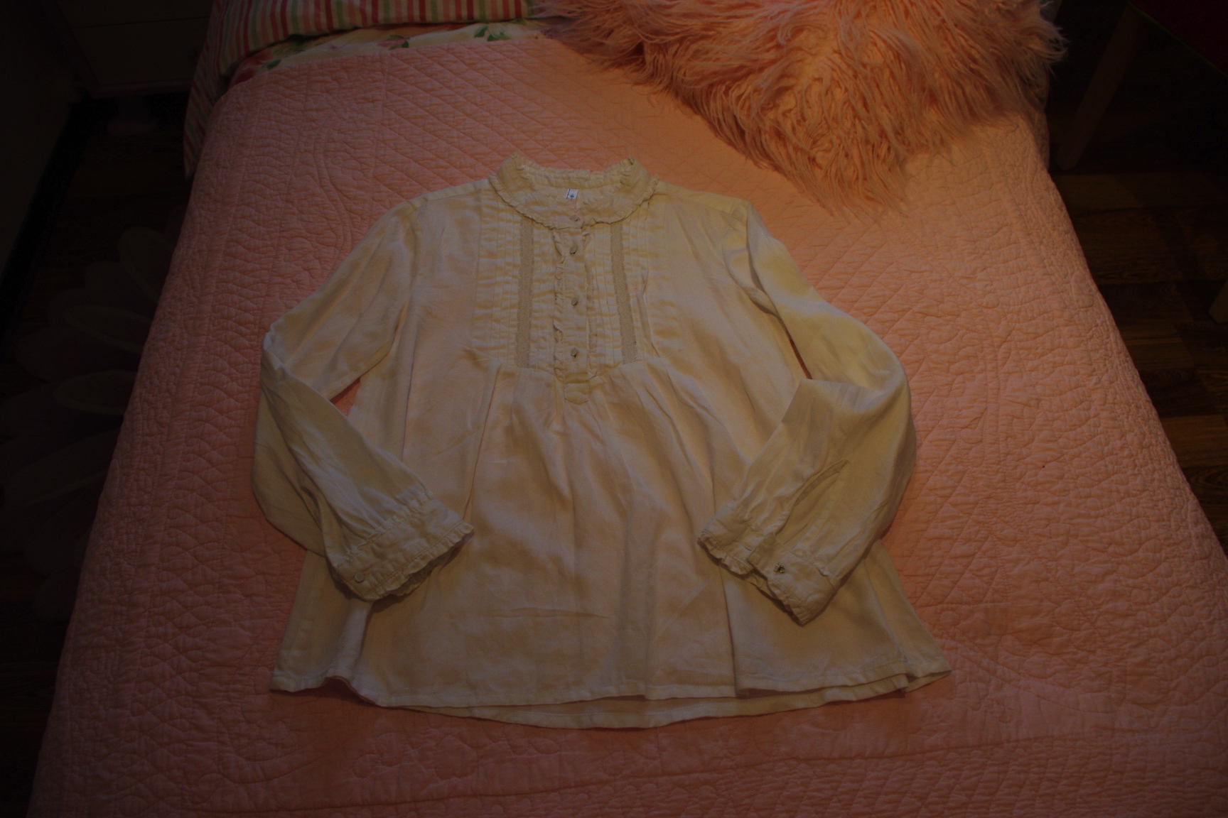 батистовая блузочка д/школы  майораль-140-350. ЗАБРАЛИ