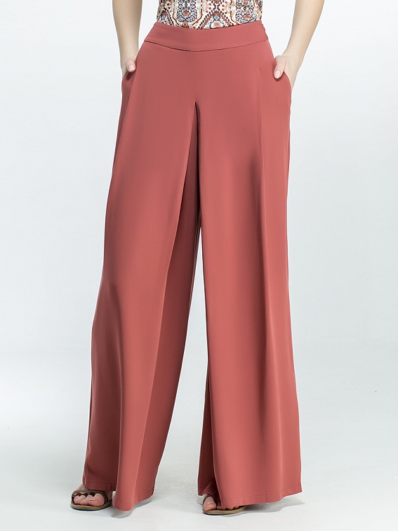 4115530en0513. Брюки